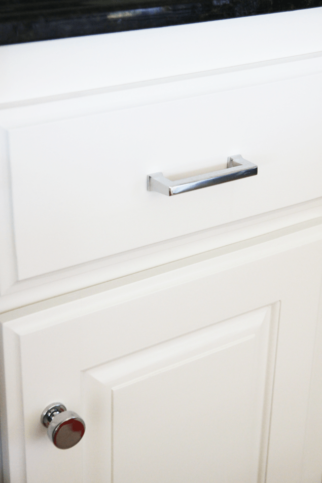 hardware-white-cabinet-with-pull
