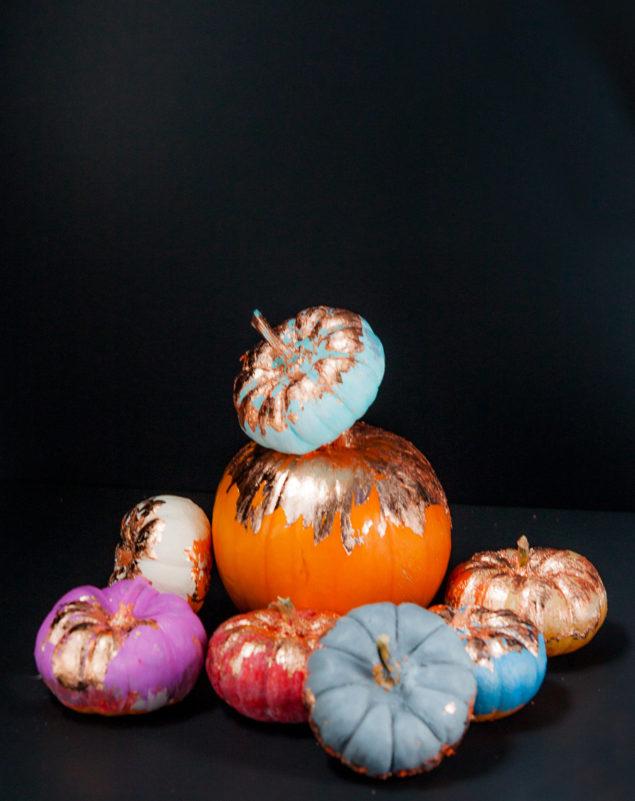 Copper foiled pumpkins - DIY - pumpkin crafts - decorating with pumpkins - warm metallics - fall color trends - www.pencilshavingsstudio.com